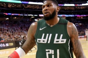 不打了！状元4中0榜眼报销！东契奇22中8惊险晋级，字母哥伤退中